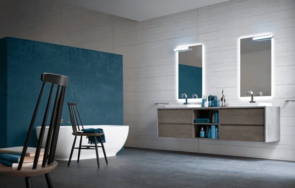 bagno moderno con arredi su misura