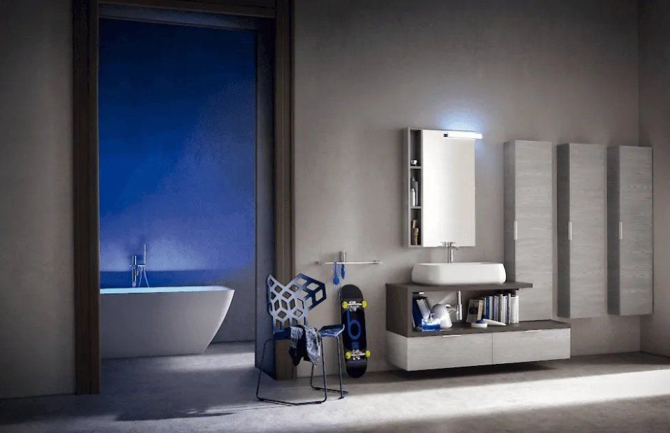 bagno con arredi moderni