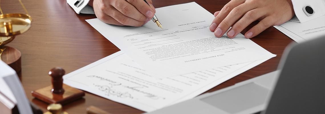 Avoid Probate in Florida: Lady Bird Deed vs Trust