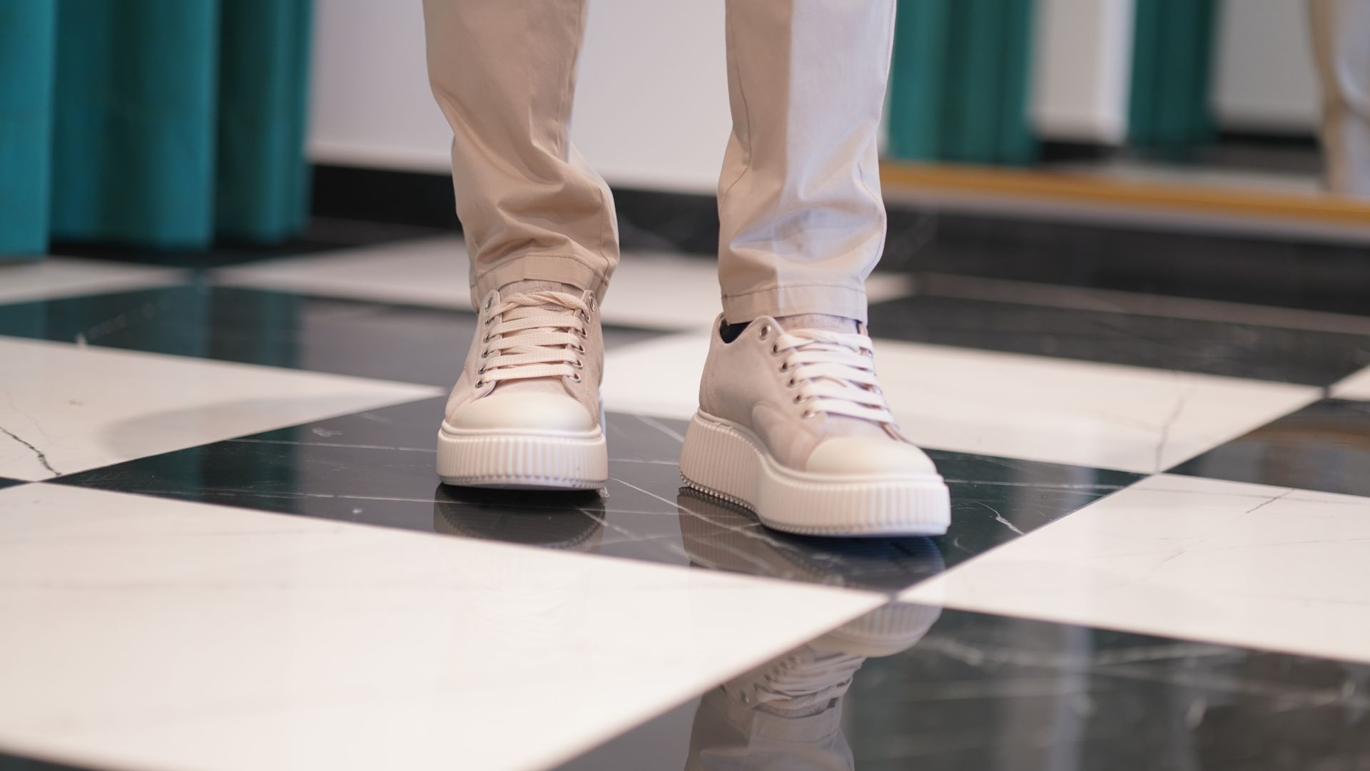 scarpe e cintura classica