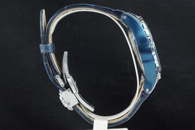 Edox Grand Ocean Open Heart Automatic 85008