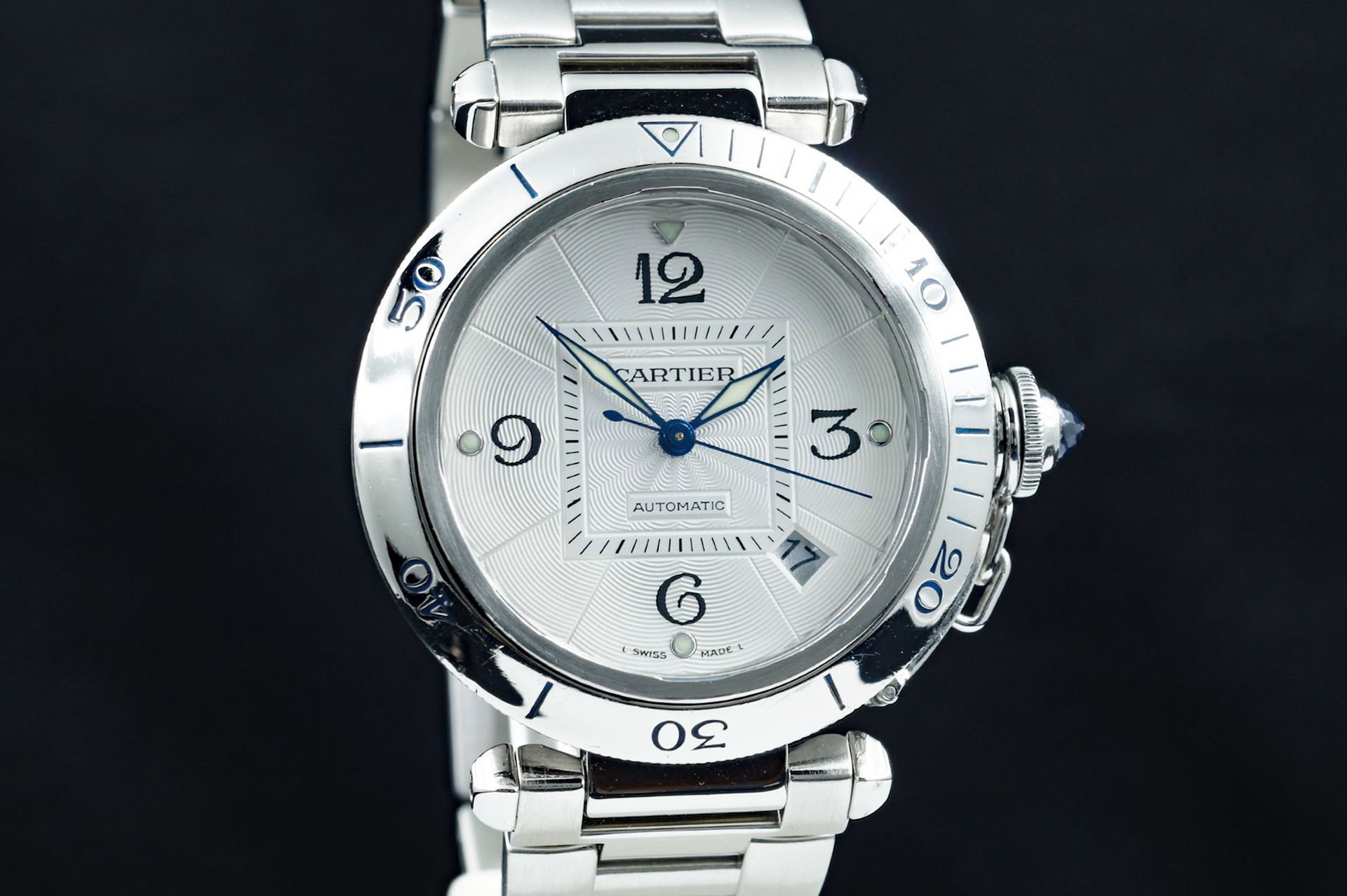 Foto horloge vooraanzicht op RobsWatchPlaza van een: Cartier Pasha de Cartier Automatic 38mm 2379