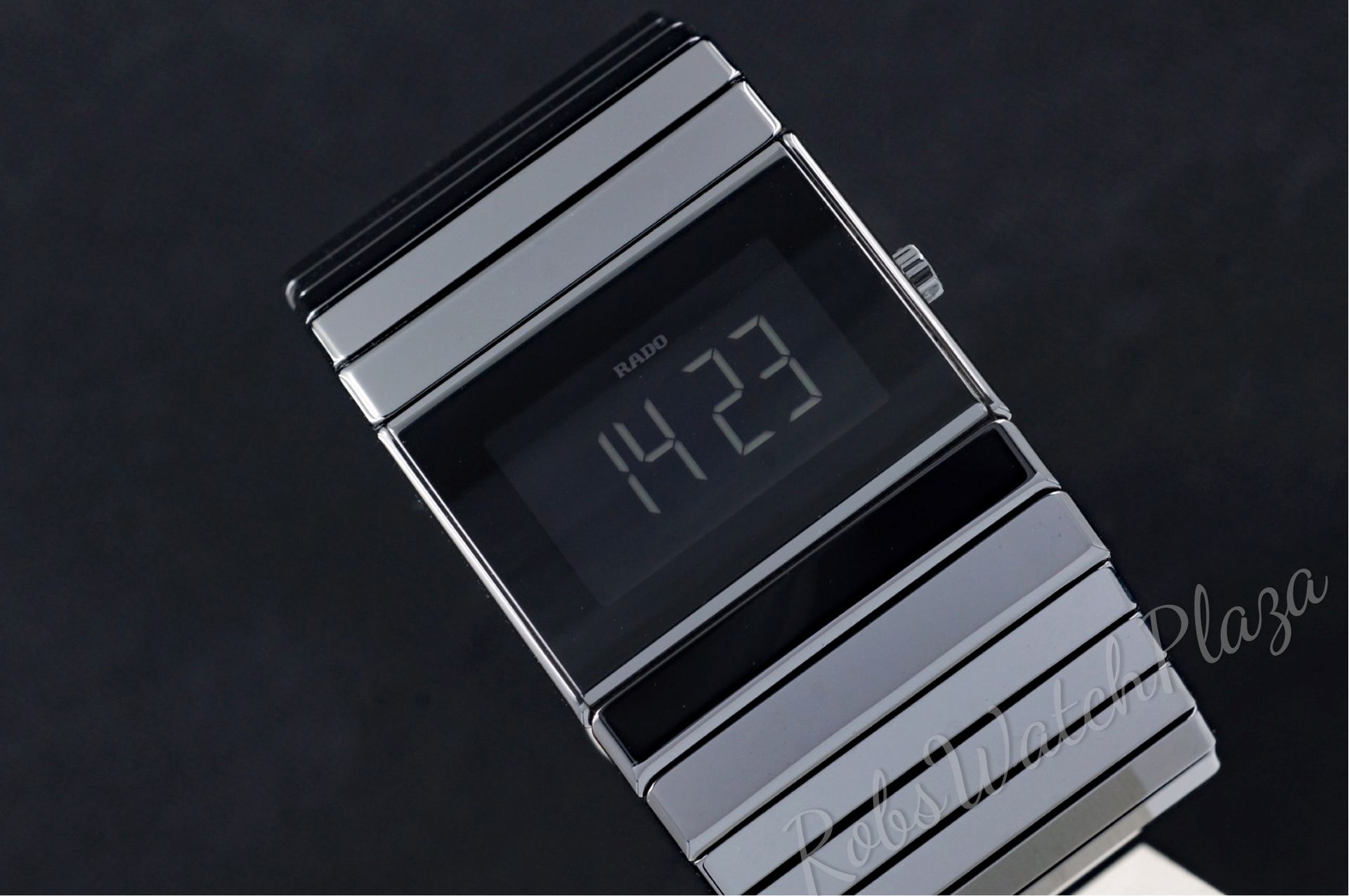 Foto horloge vooraanzicht: Rado Ceramica XL Automatic R21925152 / 01.290.0925.3.015