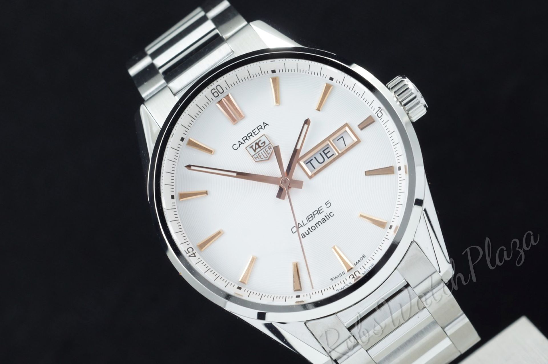 Horloge vooraanzicht: TAG Heuer Carrera Calibre 5 Automatic Day Date WAR201D.BA0723