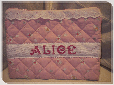 nome cucito su tessuto