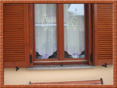 tende realizzate con macchina da cucire