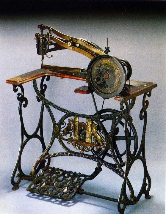 macchina per cucire modello retro 7