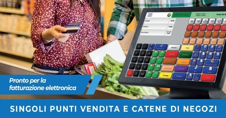 Una persona paga al terminale POS di un negozio. Il terminale è dotato di un touch screen con numerosi pulsanti colorati. Testo: