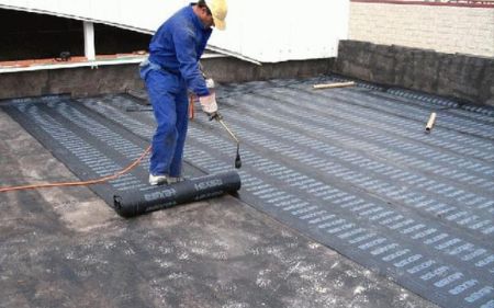 impermeabilización de terraza con tela asfáltica en comunidad de vecinos de Logroño