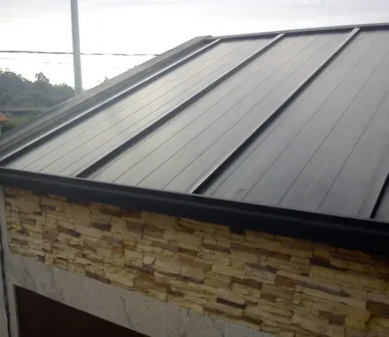 montaje de panel sandwich en tejados o cubiertas en logrono, la rioja