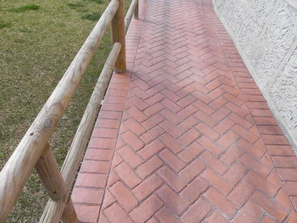 montaggio pavimenti stampati