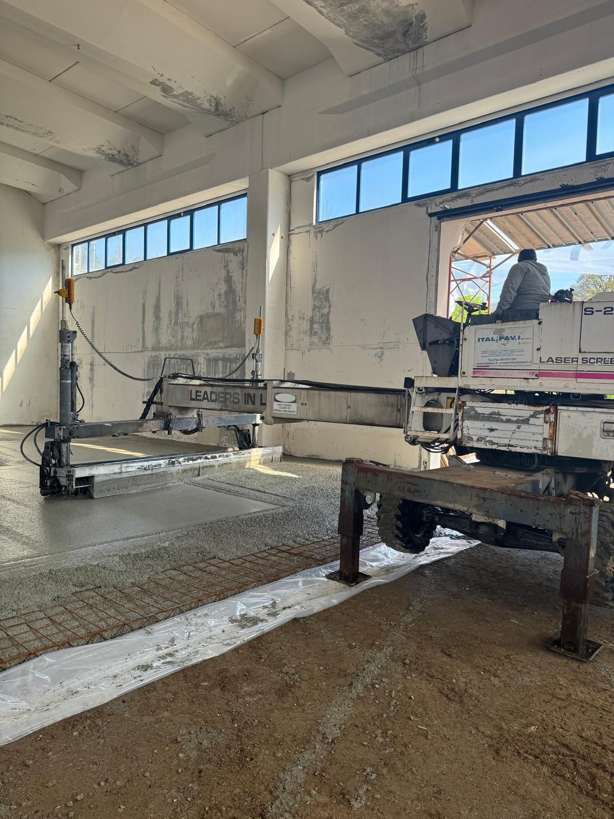 operai pavimenti industriali