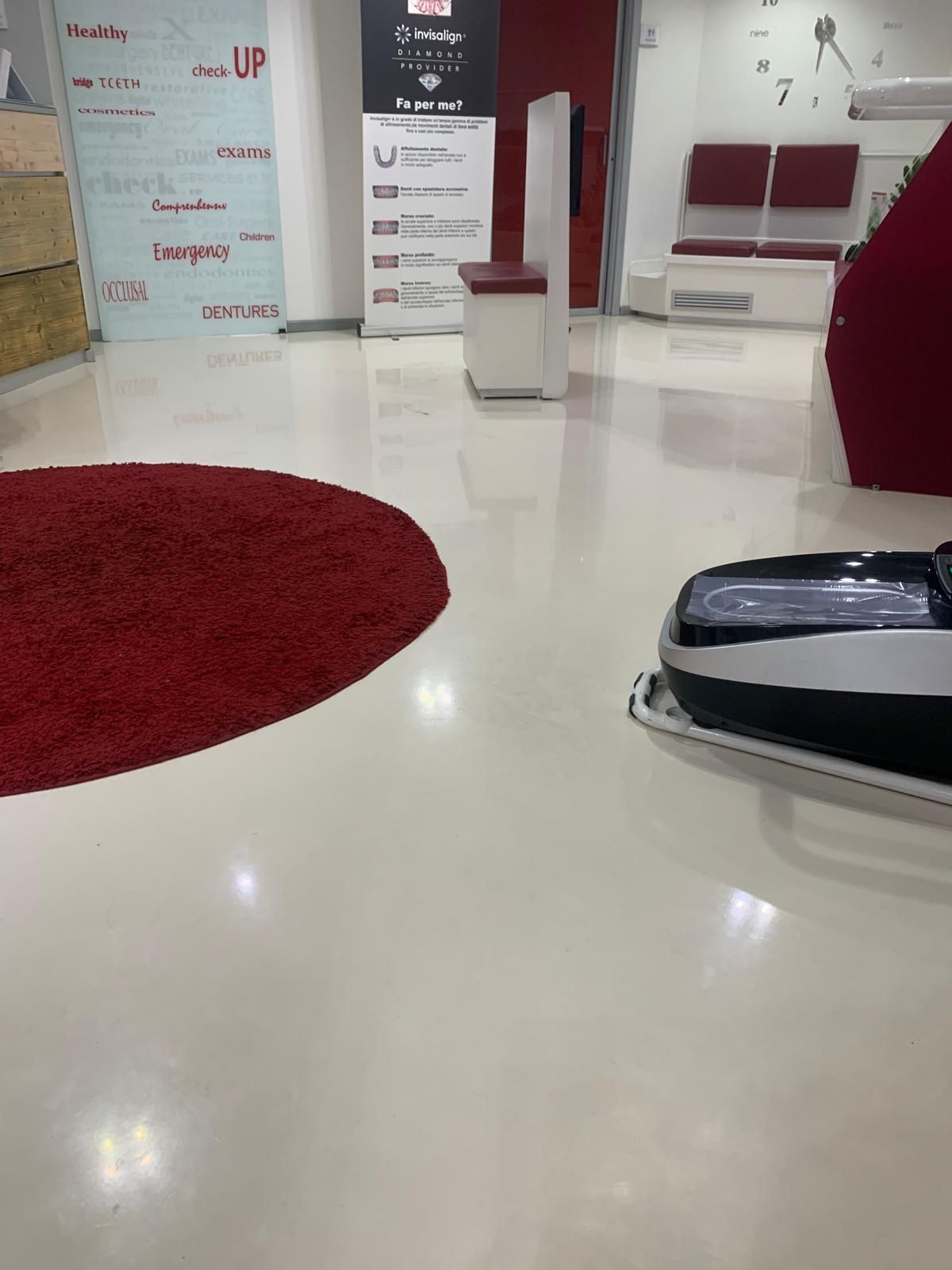  pavimento bianco in resina