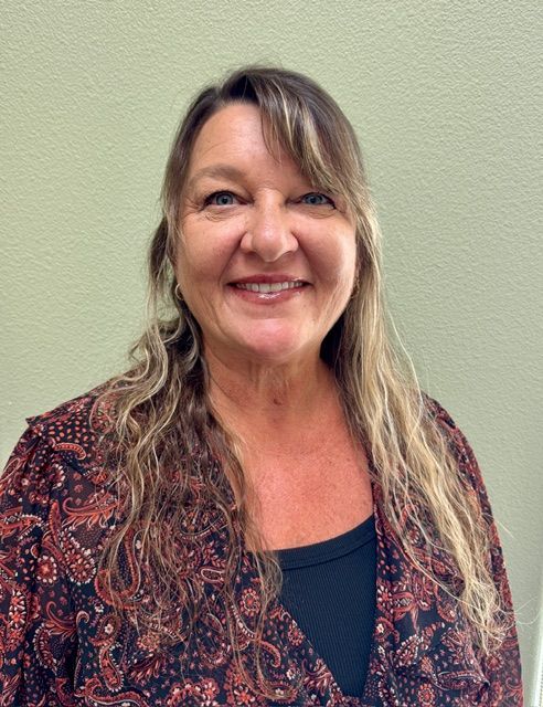 dolly - dental assistant