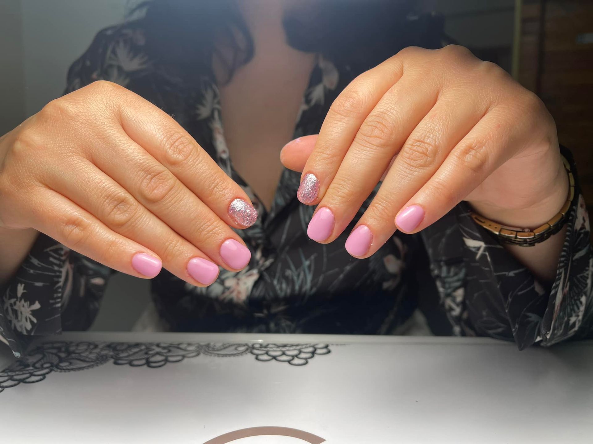 illustrazione unghie