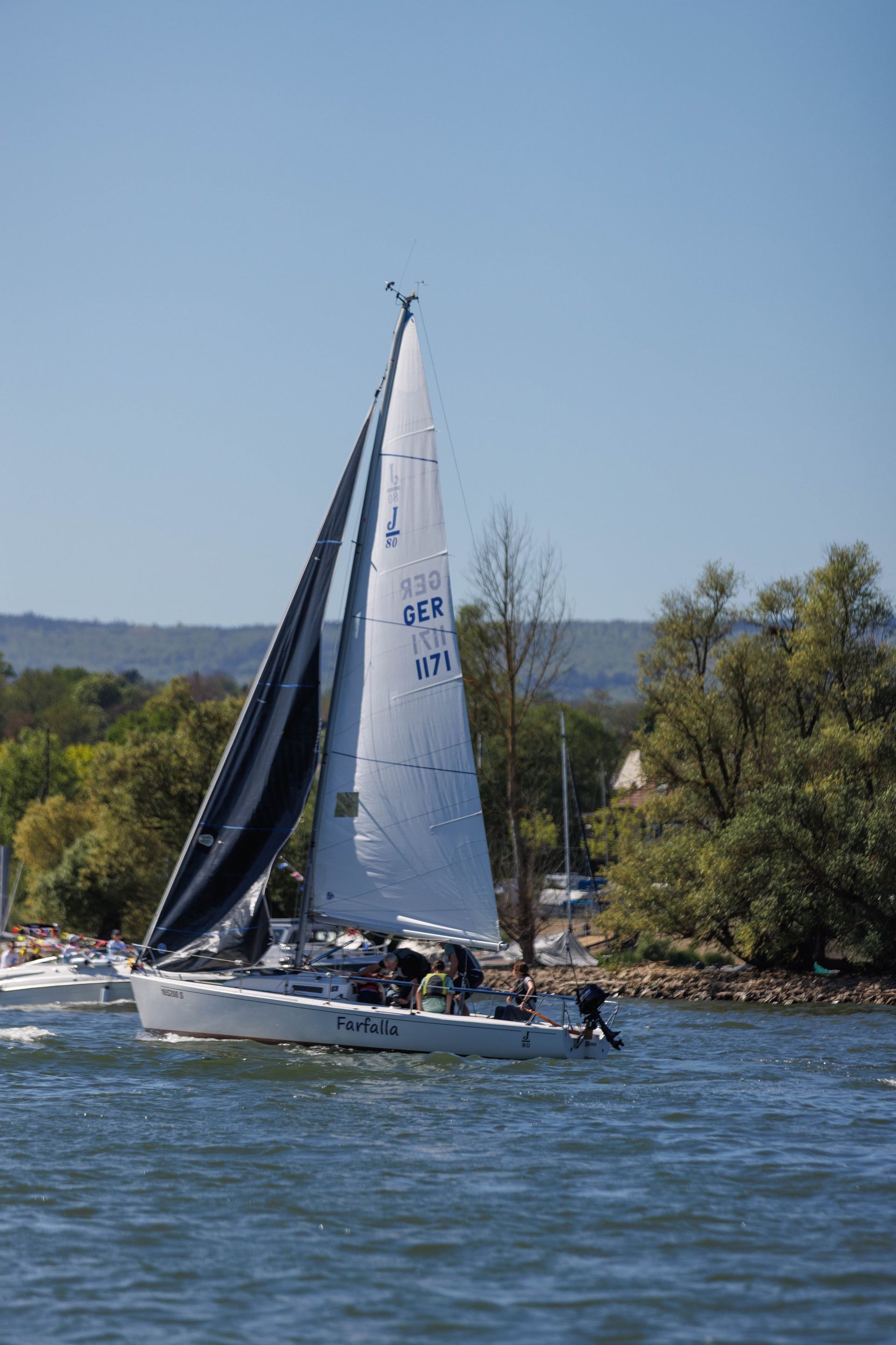 Farfalla (J/80) in voller Pracht(