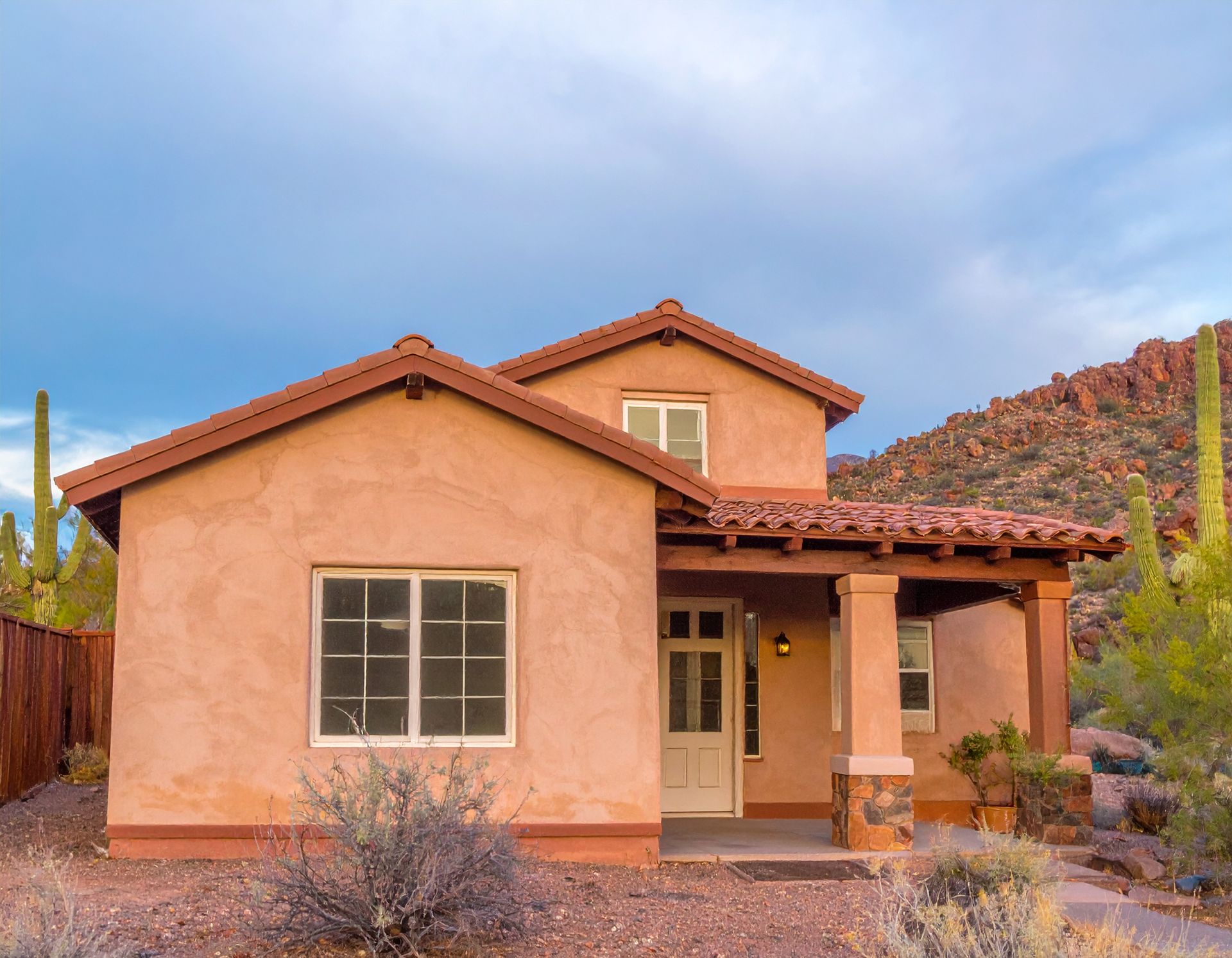 Freshly painted stucco home exterior completed by Green Valley Painters in Southern Arizona.