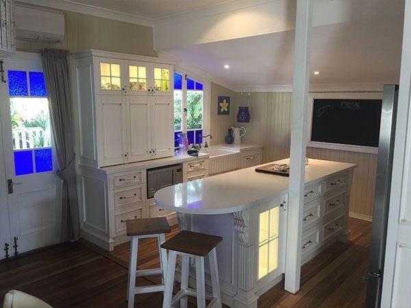 White Cabinet Kitchen — Cabinet Makers in Kunda Park, QLD
