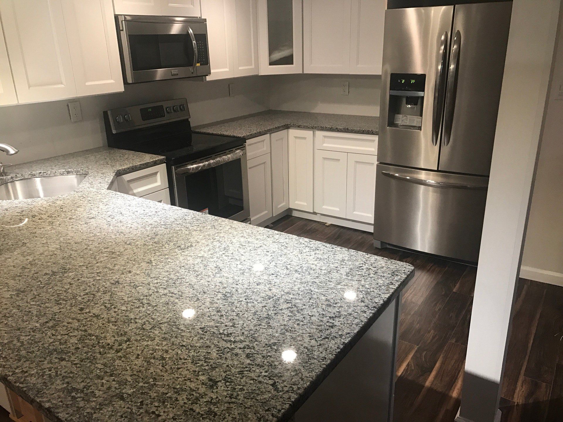 Polished Granite Countertops in West Islip, NY