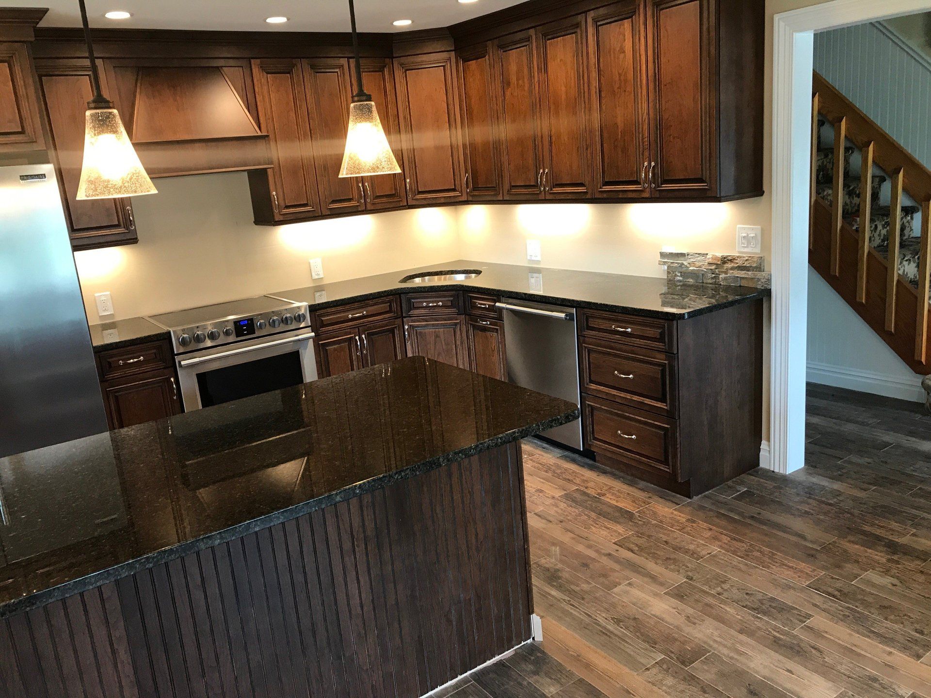 Sleek Quartzite Countertops in East Islip, NY