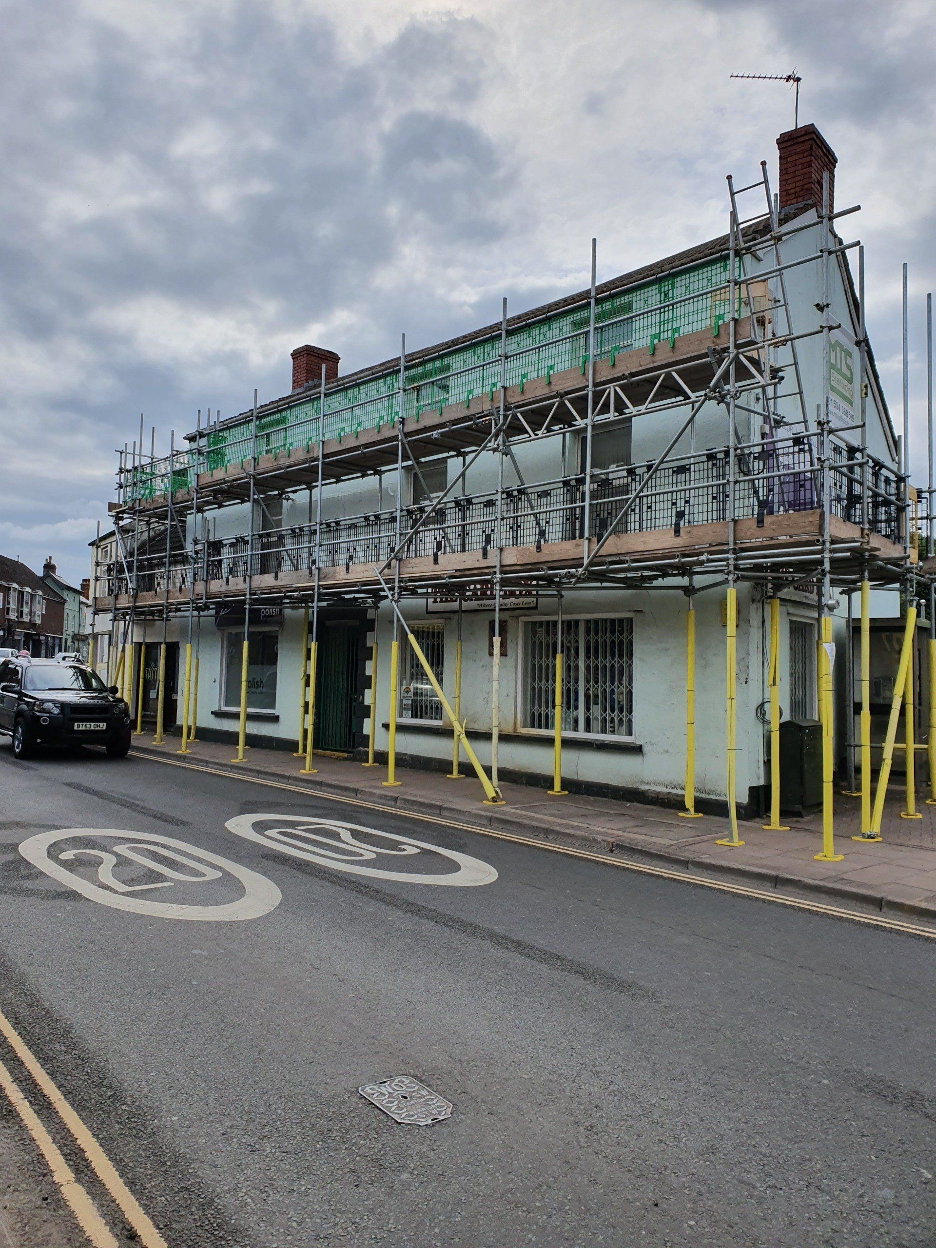 Retail Store Scaffolding for Hire | MTS Scaffolding Ltd