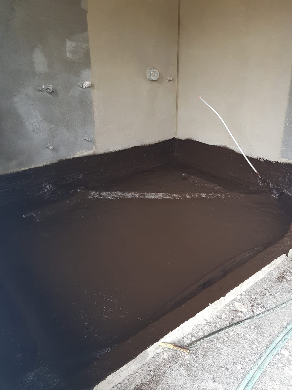 איטום חדרים רטובים