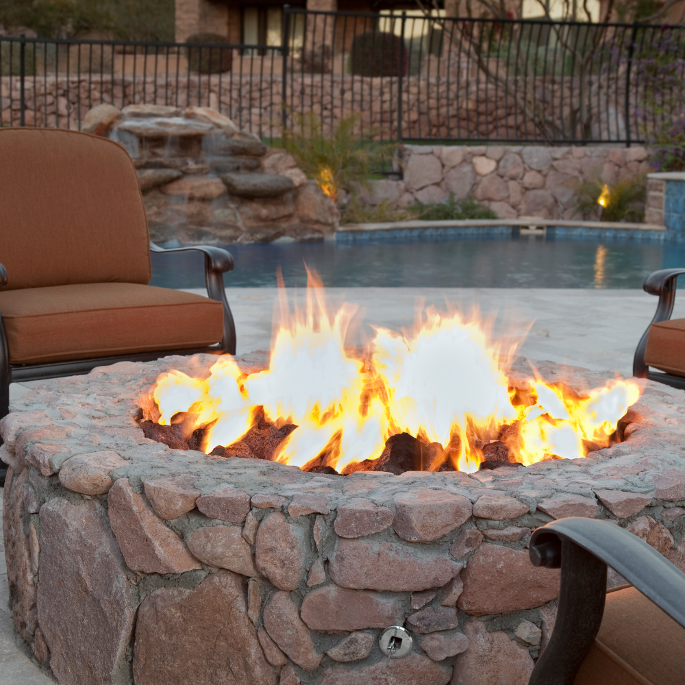 OUTDOOR LIVING SPACE