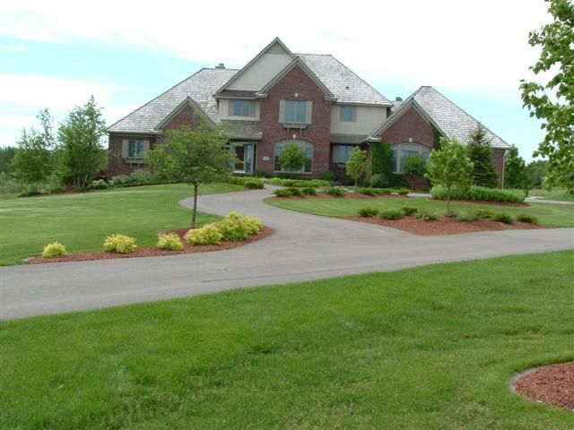 Front Yard and Driveway — Anoka, MN — AAA All American Lawn & Landscaping