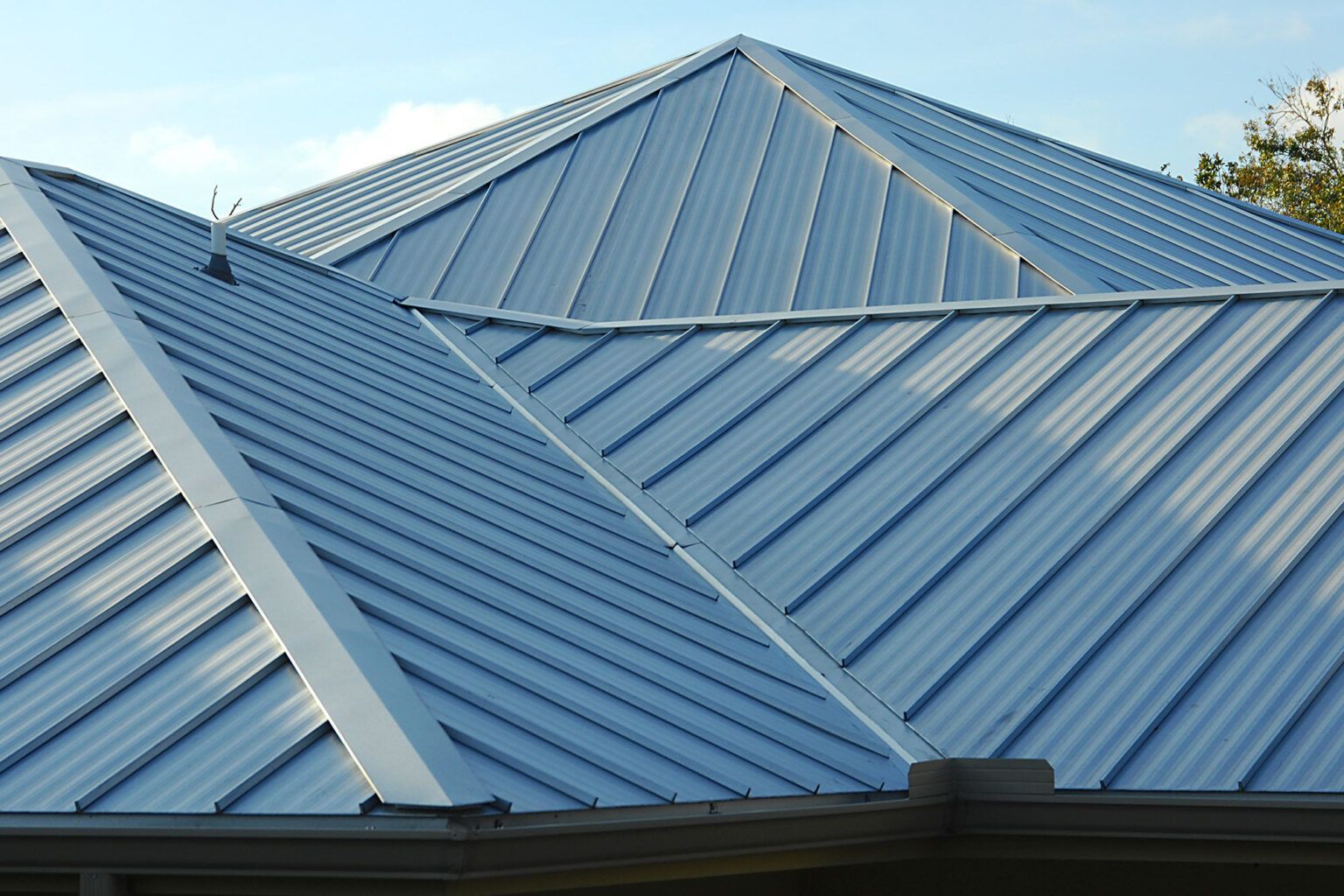 METAL ROOFING