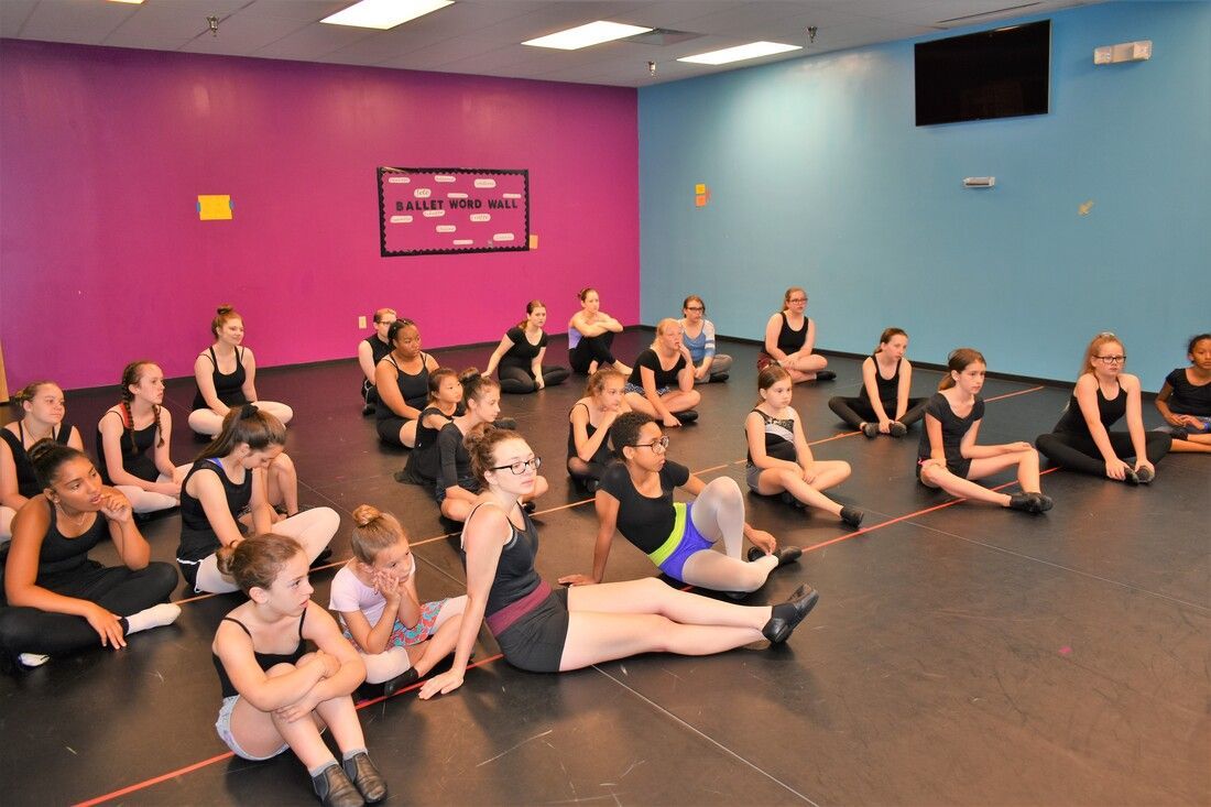 QMD Students Roar With Cast Member Of The Lion King 5