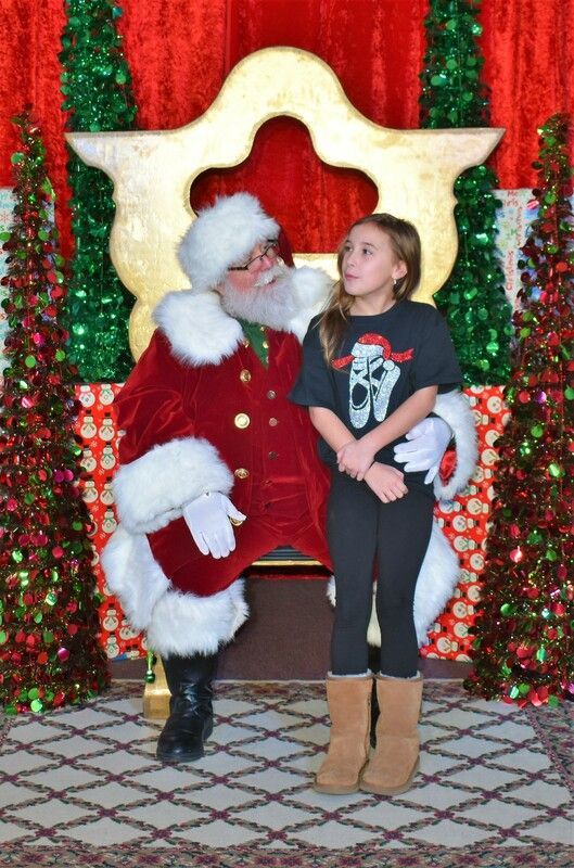 QMD Cookies and Crafts With Santa 11