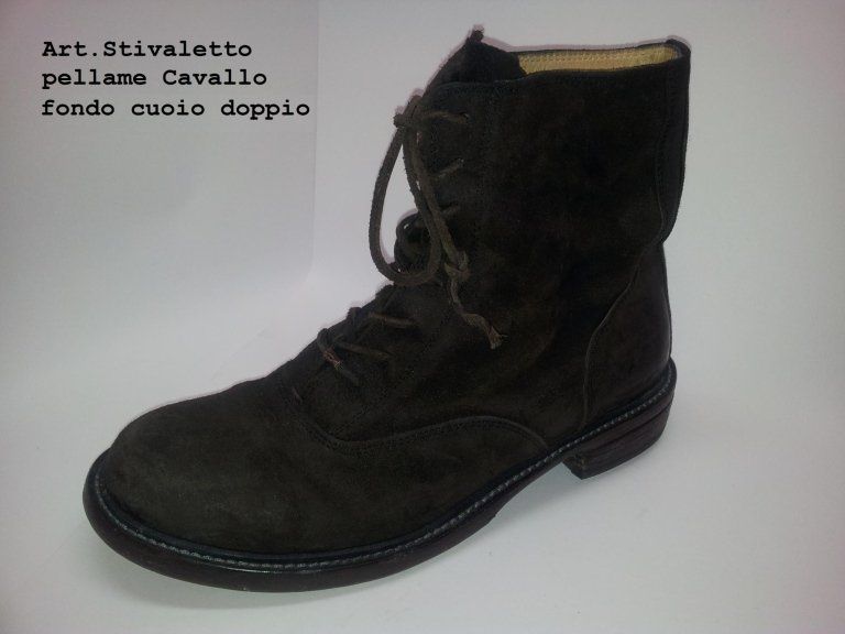 stivaletto in camoscio per uomo