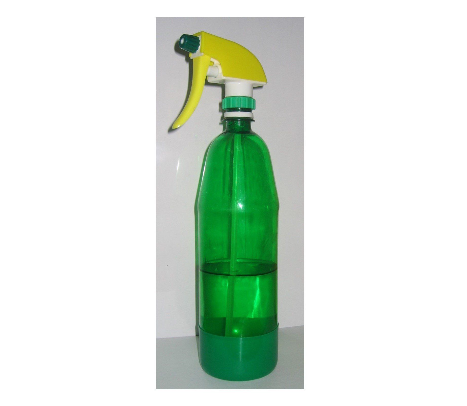 handy spray gun, econ sprayer, sprayer, jun chong sprayer, cross mark sprayer, pb original sprayer, hand sprayer, agricultural sprayer, knapsack sprayer, backpack sprayer, semi auto knapsack sprayer, mechanical sprayer, power sprayer, high volume sprayer, low volume sprayer, durable sprayer, light weight sprayer, fungicide sprayer, weedicide sprayer, herbicide sprayer, insecticide sprayer, pesticide sprayer, pam racun, pam racun pb, pam racun rumput, pam racun manual, mesin penyembur racun rumput, pam racun galas.
