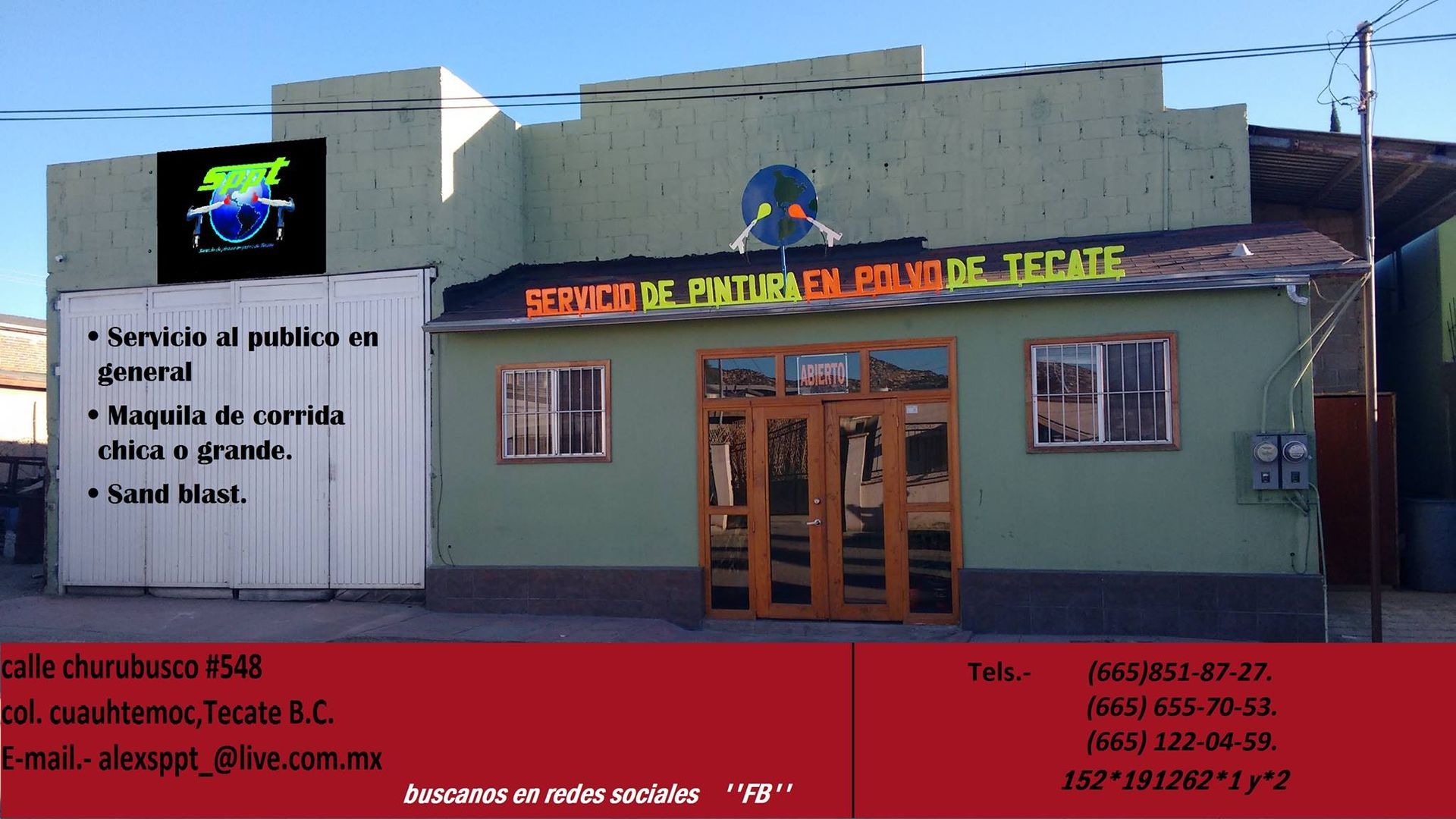 Una foto de un edificio con un cartel que dice