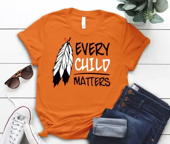 Orange t-shirt with 