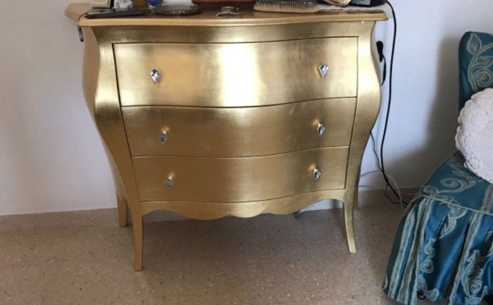 Armadiatura camera con cassettiera