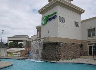 Holiday Inn Express & Suites Wisconsin Dells, WI