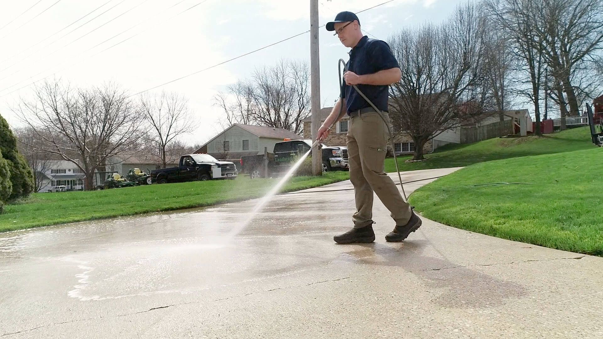 bourbonnais illinois driveway pressure washing