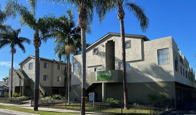 Broadway Apartments Santa Ana Fusion Property ManagementFusion