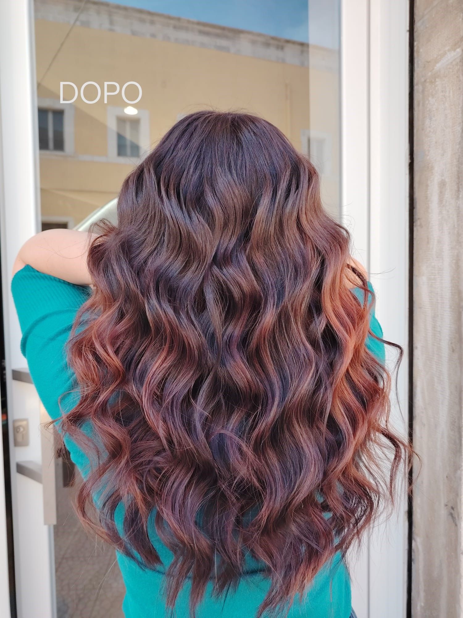 capelli lunghi mossi