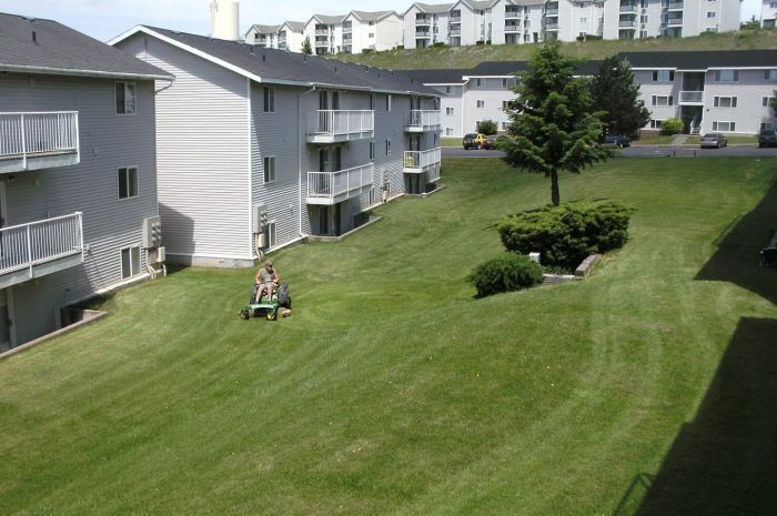 Summerhill exterior 3