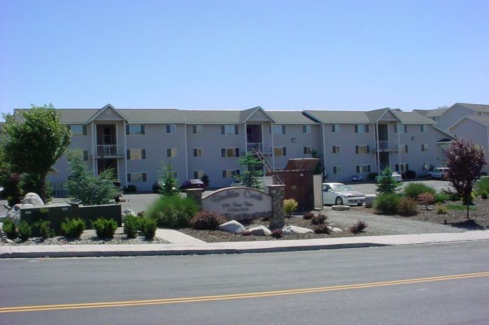 Boulder Creek exterior 3