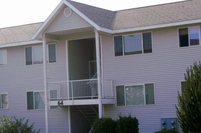 Boulder Creek exterior 4