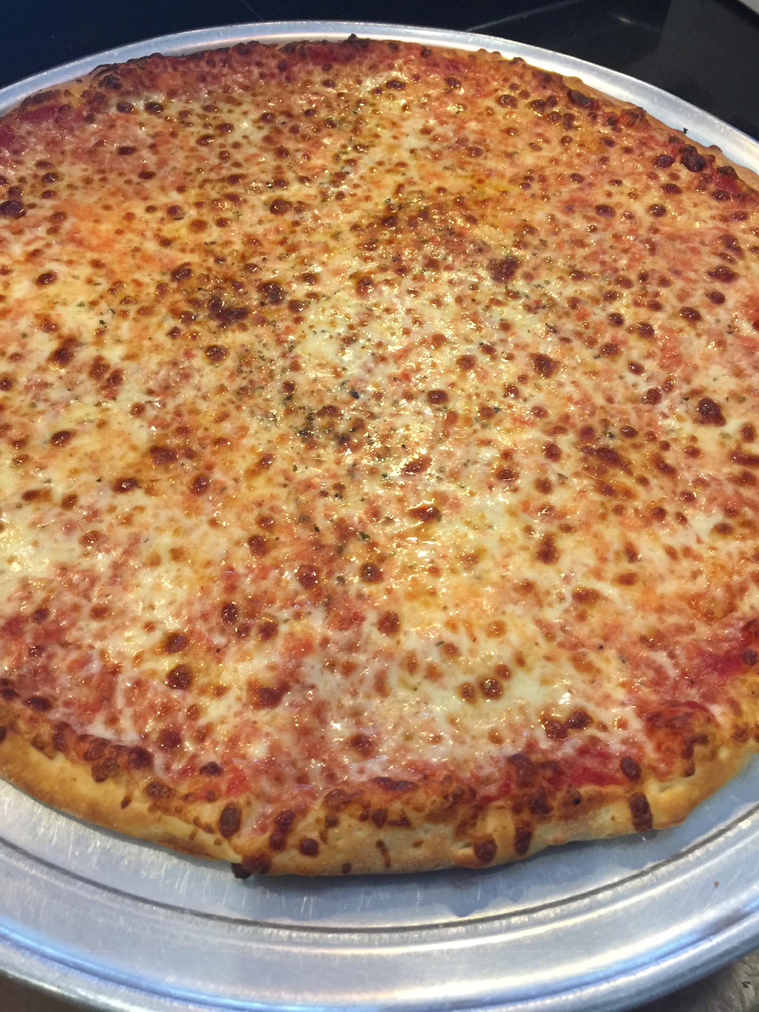 extra large cheese pizza