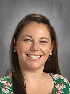 Head shot of Jackie Gawel smailing at the camera