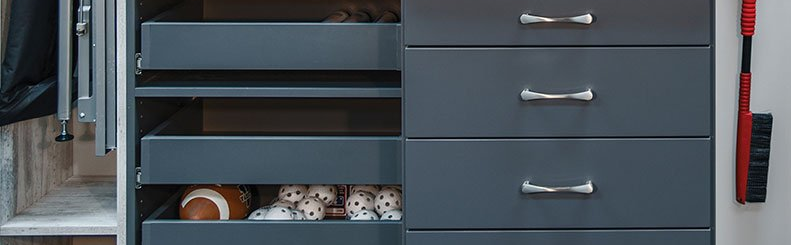Workbench drawers