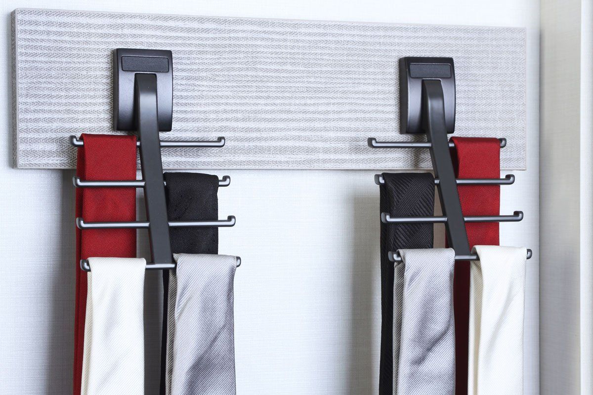 Tie Hooks