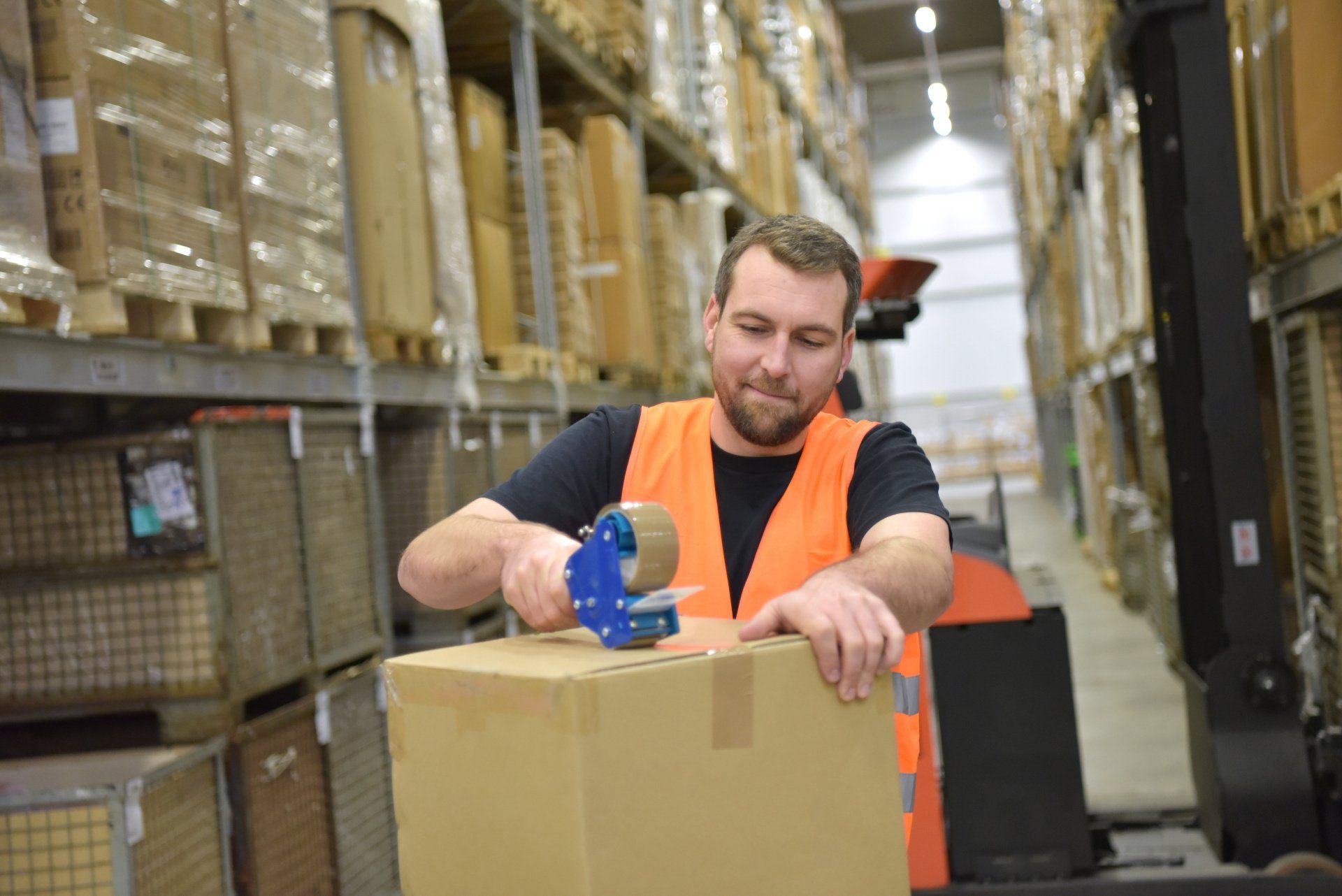 End-to-end fulfilment services designed to streamline operations and enhance customer satisfaction for SMEs.