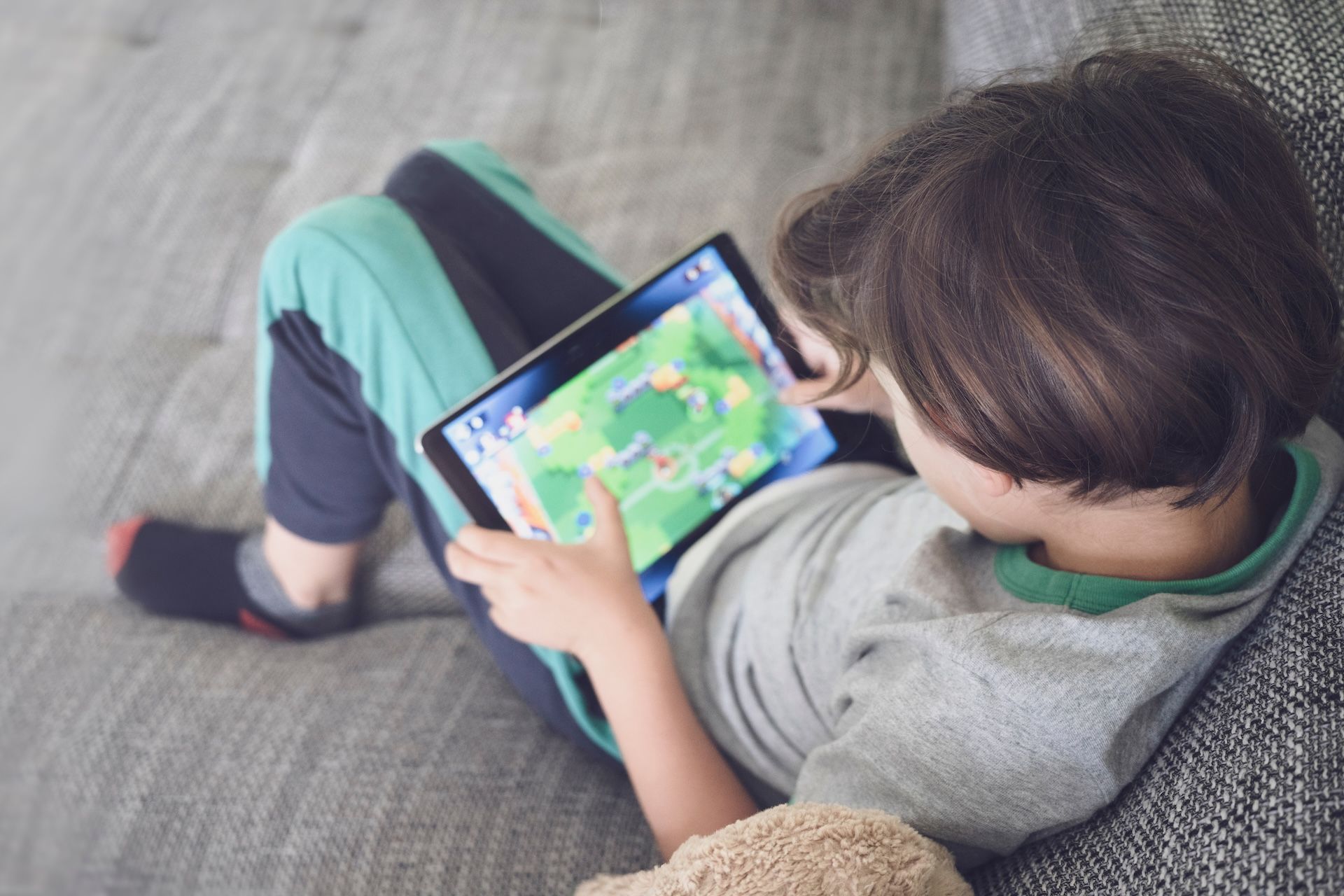 Why Try? The Impact of Screen Time