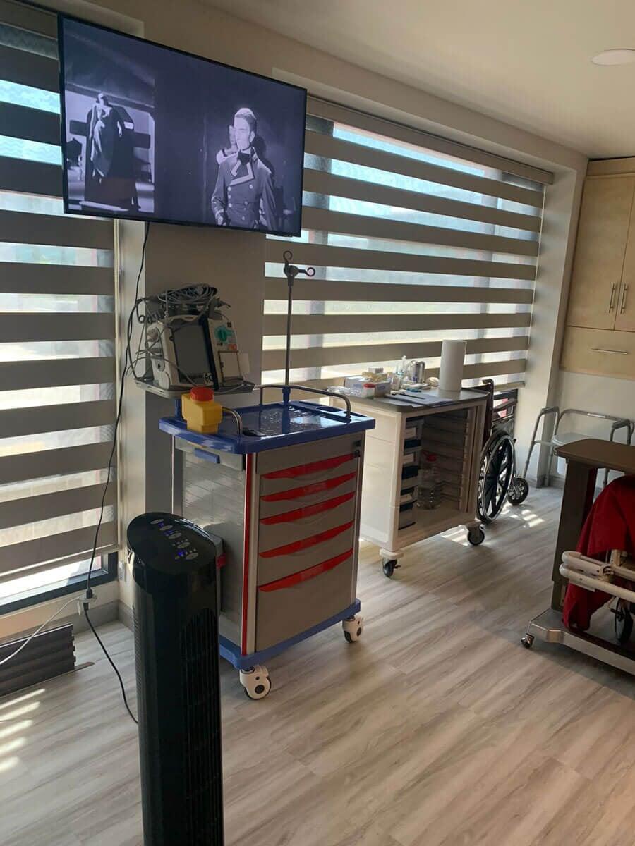 DR. MARIO ZÚÑIGA CEBALLOS